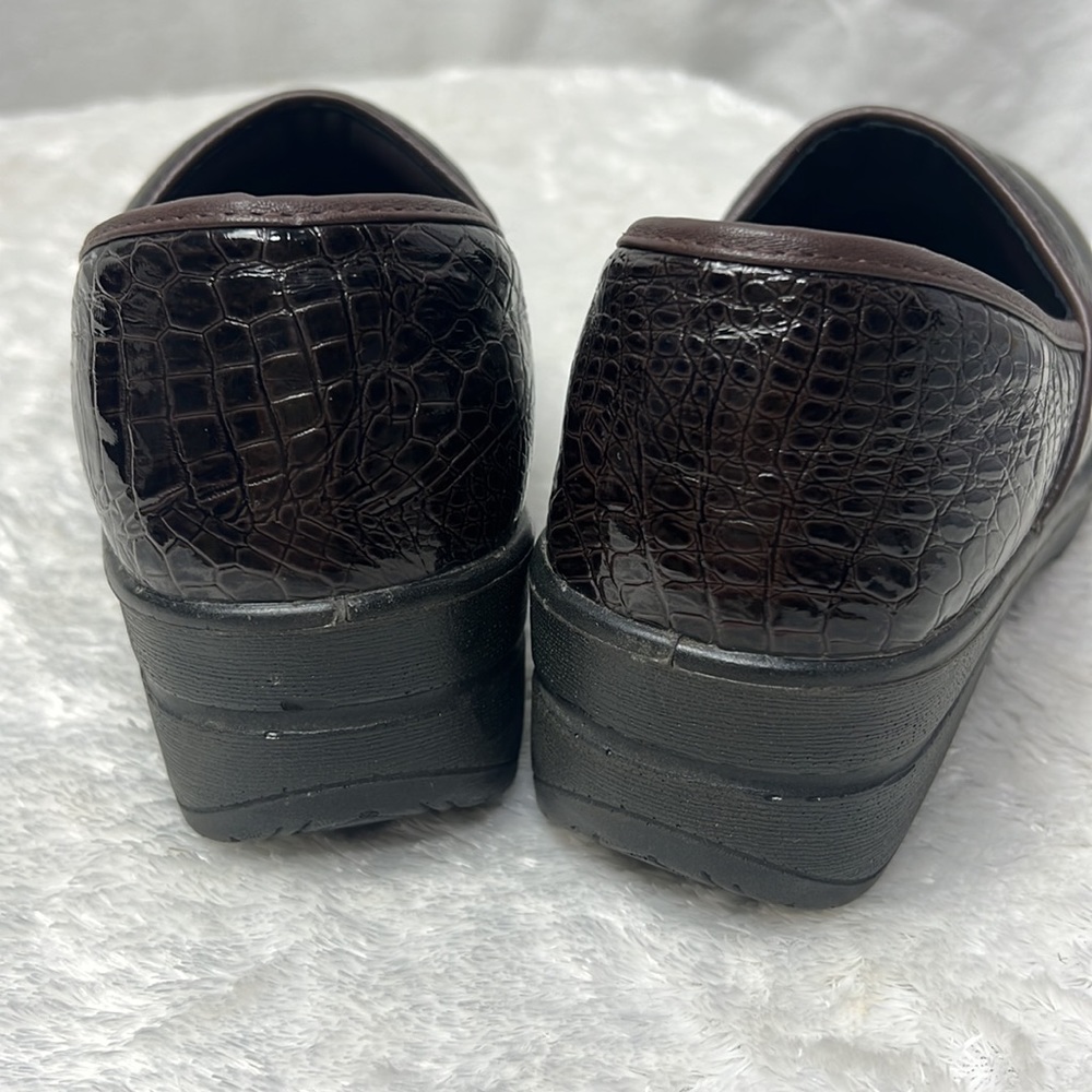 BOC Clogs! - Picture 4 of 6